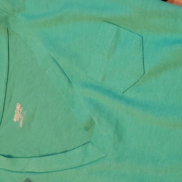 NWOT BOGO Mossimo Classic Pocket Tee - Picture 5 of 6